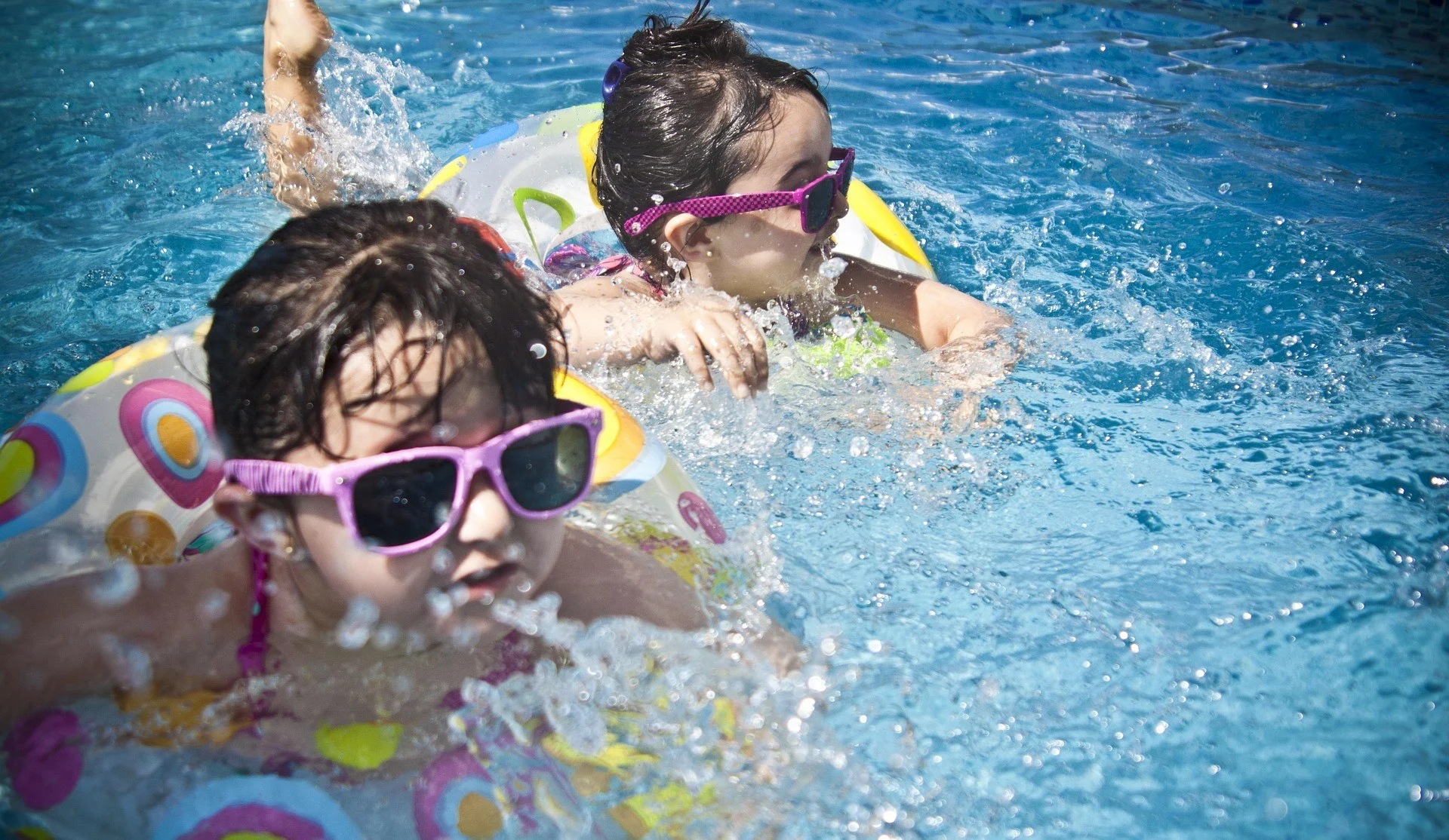 Kids swimming during Hot Lowveld Summers in Mbombela - best way to stay active